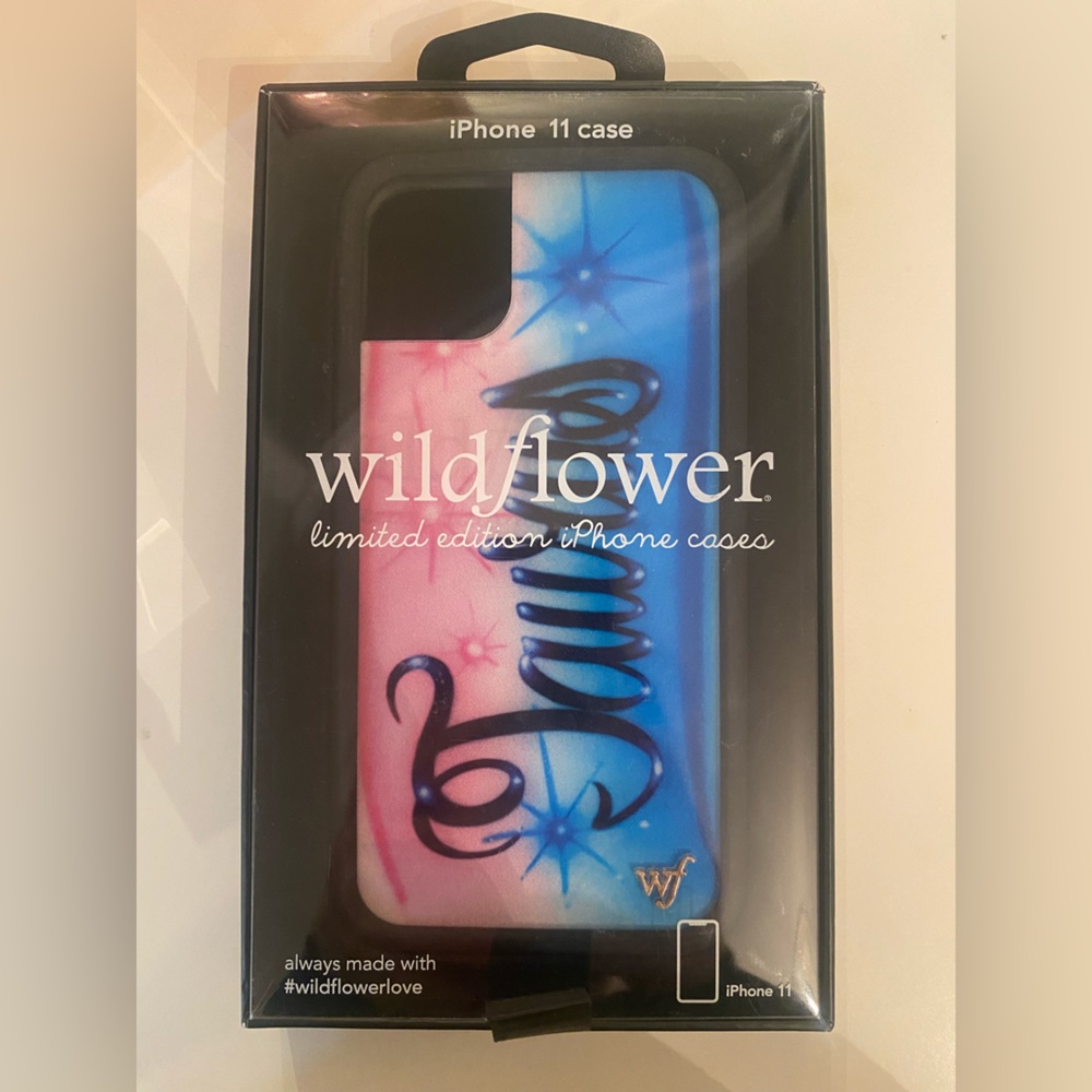 WILDFLOWER iPhone11 Taurus Star Sign Case